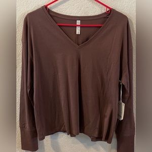 NWT Stylus Long Sleeve Top PTP 21”